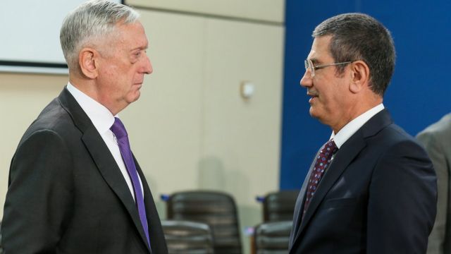 ABD Savunma Bakanı Mattis ile Türk Savunma Bakanı Canikli 8 Kasım'da Brüksel'de bir araya geldi.