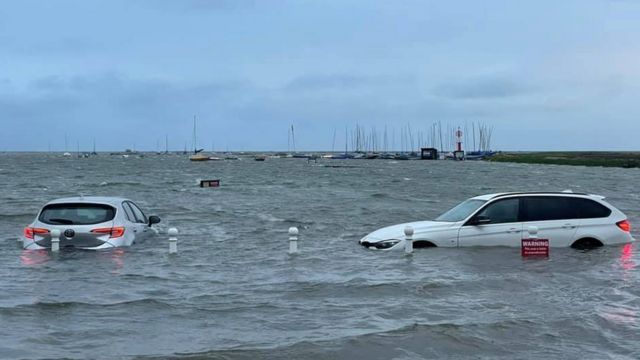 norfolk coast cars left floating in high tide bbc news norfolk coast cars left floating in high tide bbc news