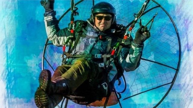 పారామోటార్ గ్లైడింగ్
