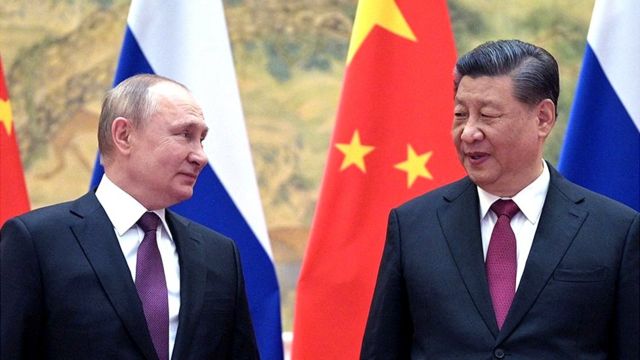 Putin and Chinese President Xi Jinping meet in Beijing in February 2022