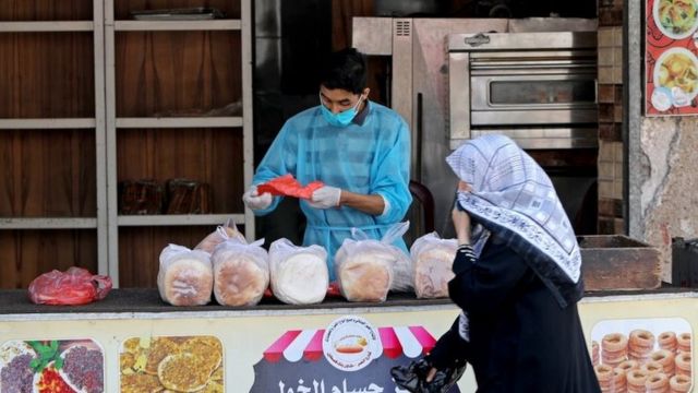 در غزه به دلیل تراکم جمعیت زیاد در مساحت کم و امکانات کم بهداشتی کرونا میتواند بسیار خطرناک باشد