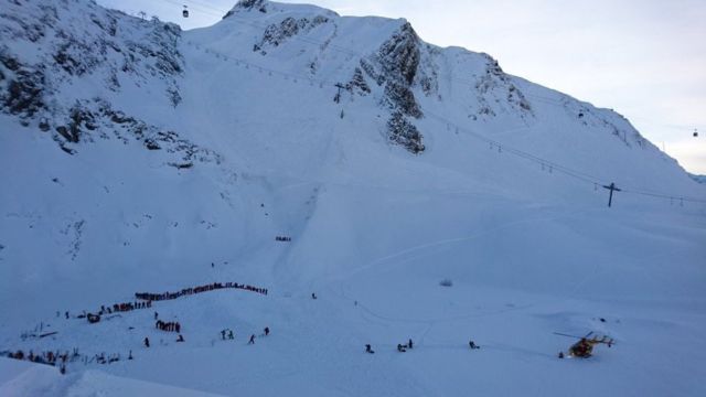 仏アルプスで雪崩 高校生ら3人死亡 Bbcニュース