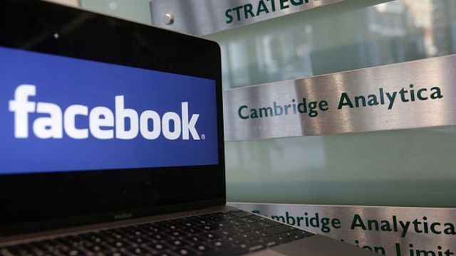 Facebook na Cambridge Analytica