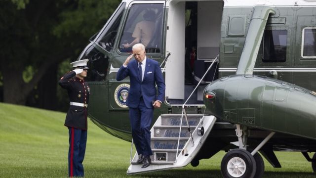 Presidente dos EUA, Joe Biden, retorna de sua viagem à Ásia