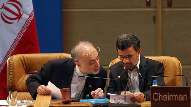 محمود احمدی‌نژاد و علی‌اکبر صالحی