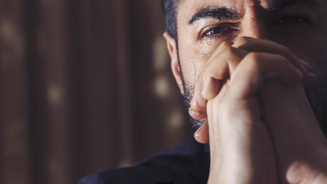 ¿por Qué Hay Más Hombres Víctimas De Suicidio Aunque Más Mujeres Lo Intentan Bbc News Mundoemk 8716