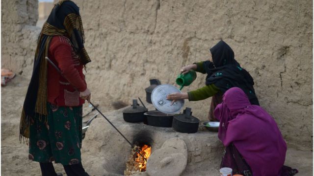 افغان مېرمنې