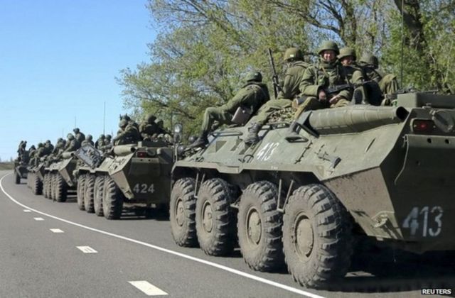 2014年4月，俄罗斯和乌克兰边境的坦克(photo:BBC)