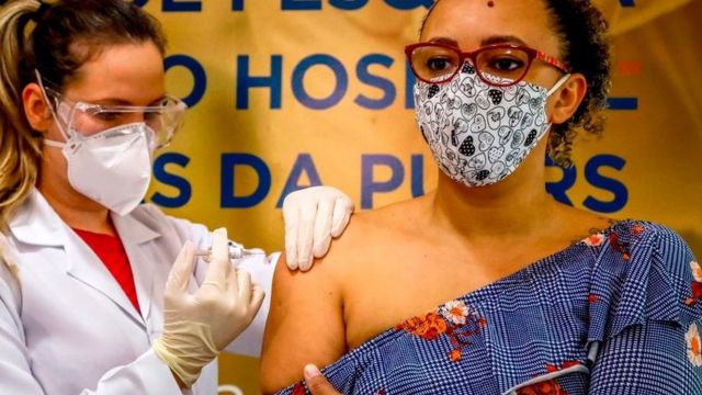 Vacinação dará prioridade a profissionais de saúde, idosos, indígenas e quilombolas