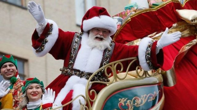 Минздрав США хотел, чтобы Санта продвинул вакцину своим примером