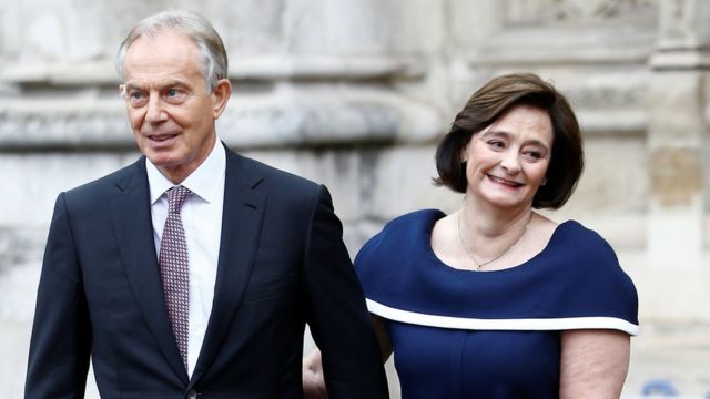 英国前首相布莱尔和夫人，2020年资料图片(photo:BBC)