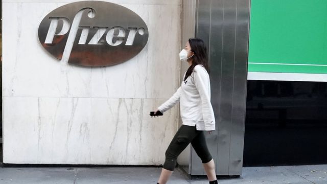 Логотип Pfizer
