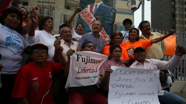 Manifestación a favor del indulto a Alberto Fujimori