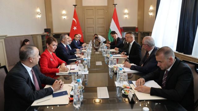 Dışişleri Bakanı Hakan Fidan da beraberindeki heyetle 28 Temmuz'da Macaristan'ı ziyaret etmişti