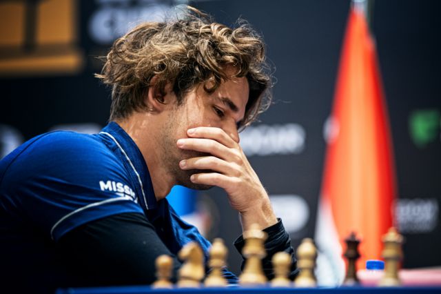 மேக்னஸ் கார்ல்சன்