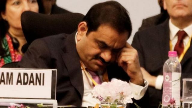 அதானி குழுமத்தின் பங்கு வீழ்ச்சி