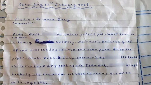 Uma nota manuscrita sobre o 'plano de assassinato' foi encontrada no quarto da menina X