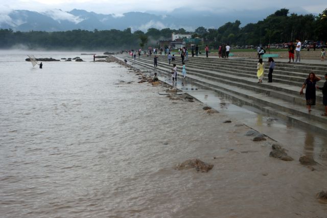 देशभरि वर्षा, यस्तो छ नेपाली मनसुनसँग सोमाली हावाको साइनो