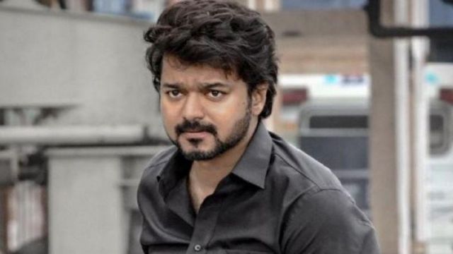 சூப்பர் ஸ்டார் யார்? விஜய் vs அஜித்