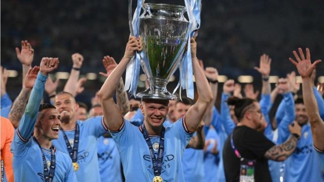 Manchester City menjadi klub Inggris kedua yang memenangkan treble, mengikuti jejak rival sekota Manchester United.