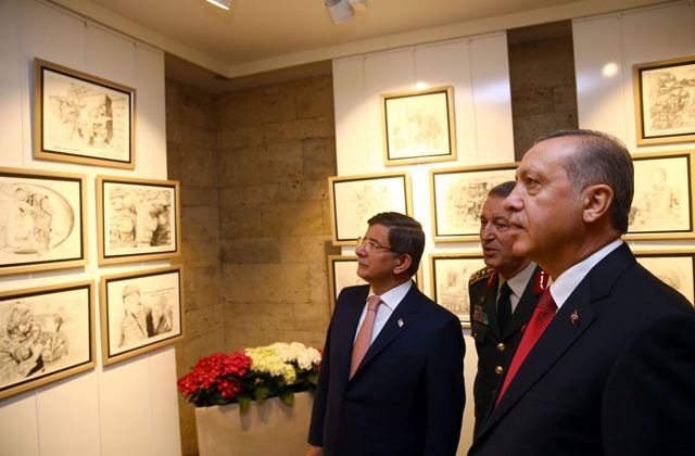 Madaxweyne Erdogan iyo Ahmet Davutoğlu