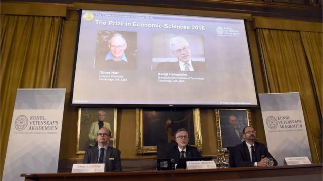 Oliver Hart və Bengt Holmstrom