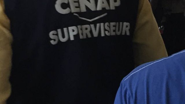 un bureau de vote