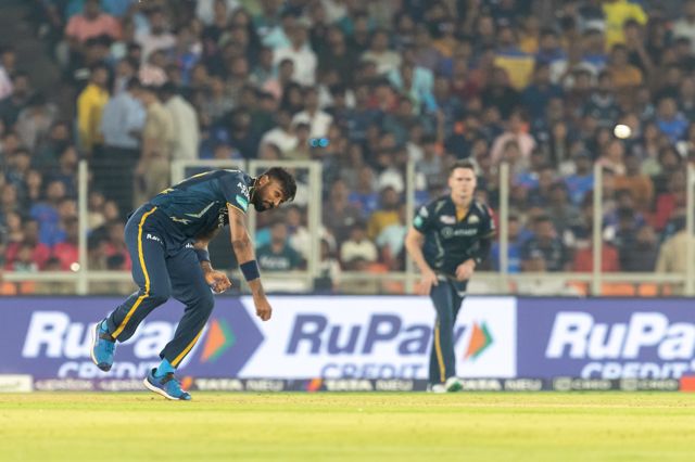 அர்ஜூன் டெண்டுல்கர் ஆட்டம் எப்படி?