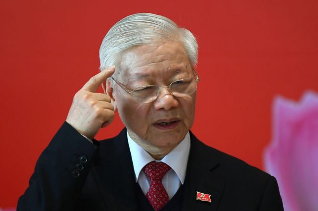 Tổng Bí thư Nguyễn Phú Trọng nhấn mạnh trọng tâm là chống suy thoái về tư tưởng, chính trị, đạo đức, lối sống