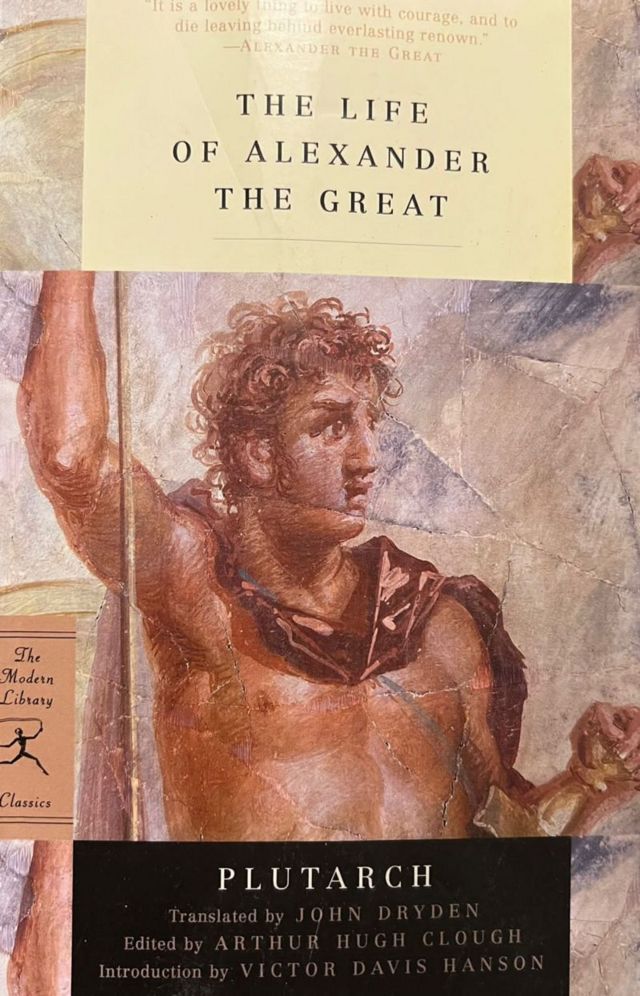 போரஸ் உடனான வெற்றிக்கு பின் அலெக்சாண்டர் நாடு திரும்பியது ஏன்?