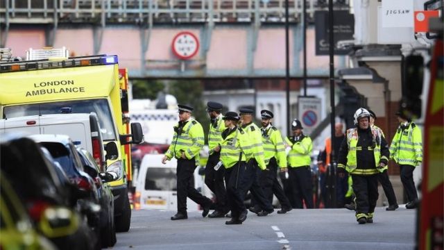 بمبگذاری در متروی لندن