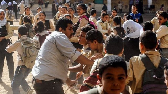 صورة من مدرسة مصرية