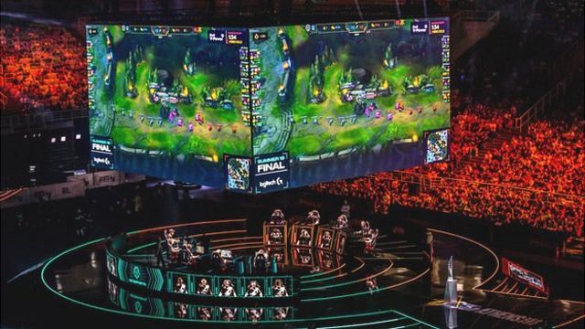 Esports - League of Legends