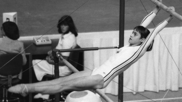 நாடியா கோமனேகி