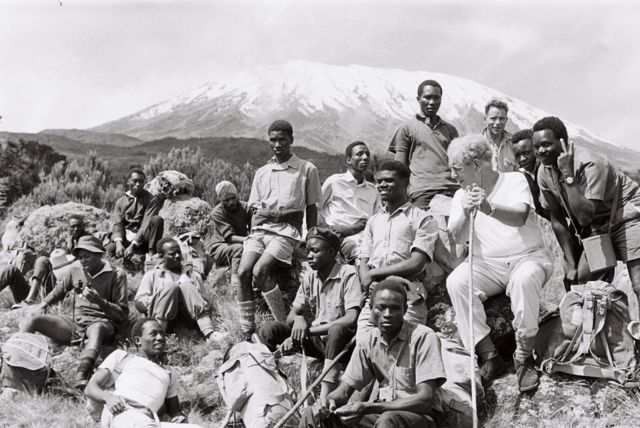 Trek participants at Mount Kilimanjaro including Sightsavers' founder John Wilson