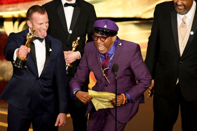 Spike Lee accepts the award for Best Original Screenplay