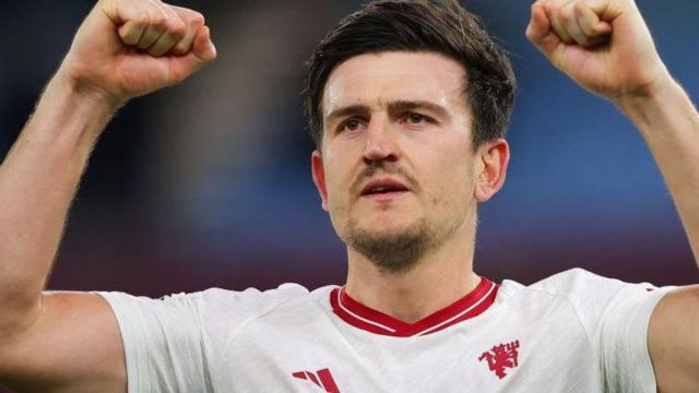 Harry Maguire celebrates a Manchester United victory