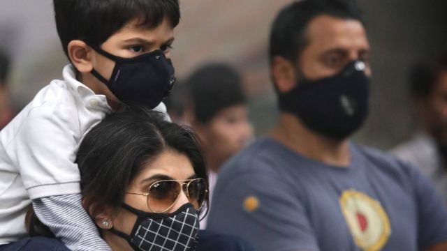 दिल्ली में प्रदूषण के ख़िलाफ़ प्रदर्शन