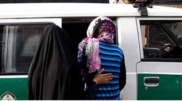 گشت ارشاد برای اعمال حجاب اجباری تشکیل شده و گزارش های متعددی ازاعمال زور و خشونت آن و حتی شلیک به سمت شهروندان منتشر شده