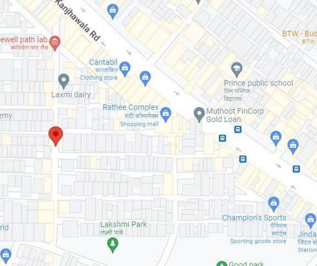 இந்த சாலையில் விபத்து நடந்ததாக போலீசார் தெரிவித்துள்ளனர்