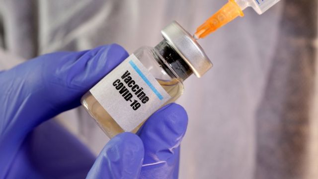 Коронавирус в мире: испытания вакцины в США и рост заражений в Индии - BBC  News Русская служба