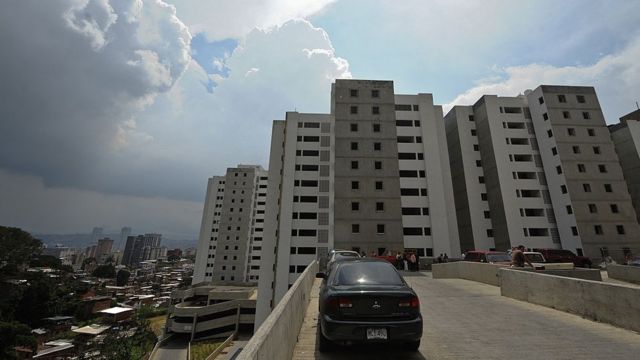 Edifícios de moradia na Venezuela