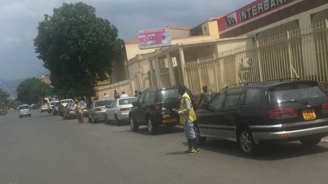 Vyari bitegekanijwe ko ingingo yo kurihisha ibibanza imodoka zihagararamwo itangura itariki 1 ukwezi kwa 11 mu 2016