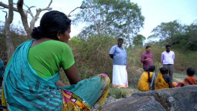 तेलंगानामा महिनावारीपछि गाउँबाहिर बसेकी महिला