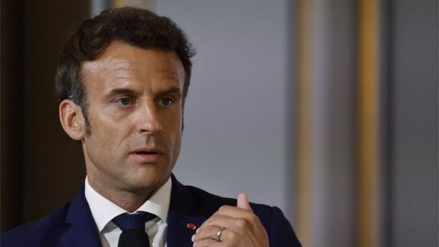 Ucrania molesta, dice Macron, «por no humillar a Rusia»