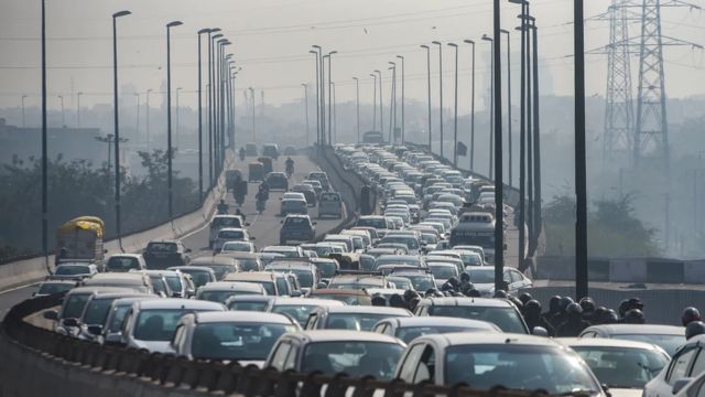 உலகத்தின் சாலைகள் அனைத்தும் நிலத்தடிக்கு மாற்றப்பட்டால் எப்படியிருக்கும்?