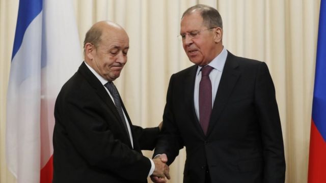 وزرای خارجه روسیه و فرانسه هردو بر اهمیت اجرای توافق هسته ای با ایران تاکید کرده‌اند