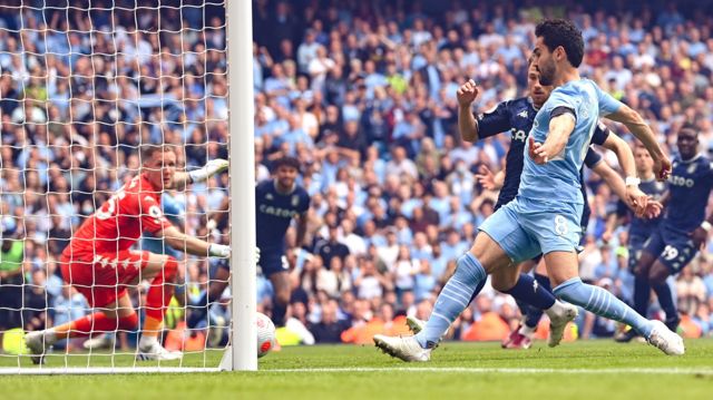 Ilkay Gundogan scores for Manchester City against Aston Villa in 2022