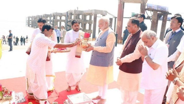 નરેન્દ્ર મોદી, નીતિન પટેલ, વિજય રૂપાણી
