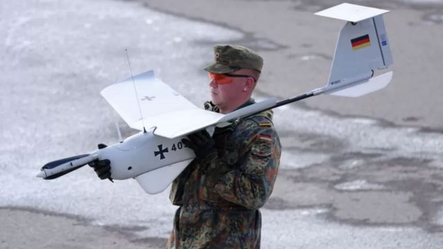 Almaniya istehsalı pilotsuz uçuş aparatı